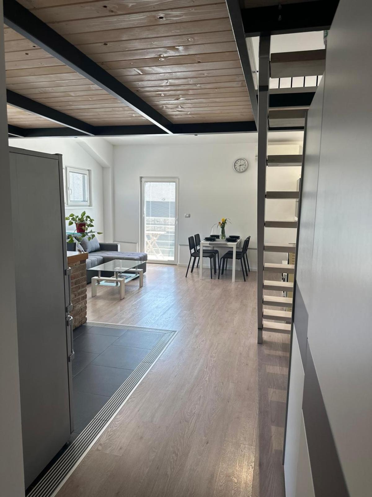 Apartment Stucin Vipava Zewnętrze zdjęcie